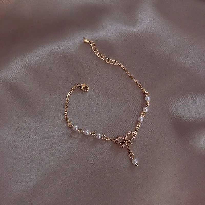 Sweet Imitation Pearl Link Chain Bracelet For Women Girl Elegant Charm Crystal Bowknot Bow Jewelry Female Party Gifts W250526