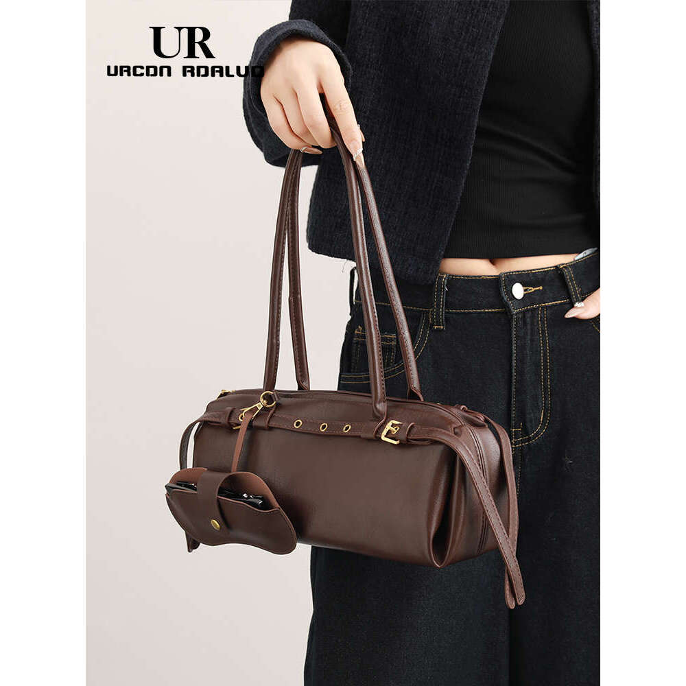 Style Niche Design Bowling Summer New Texture Simple High end Versatile Underarm Bag