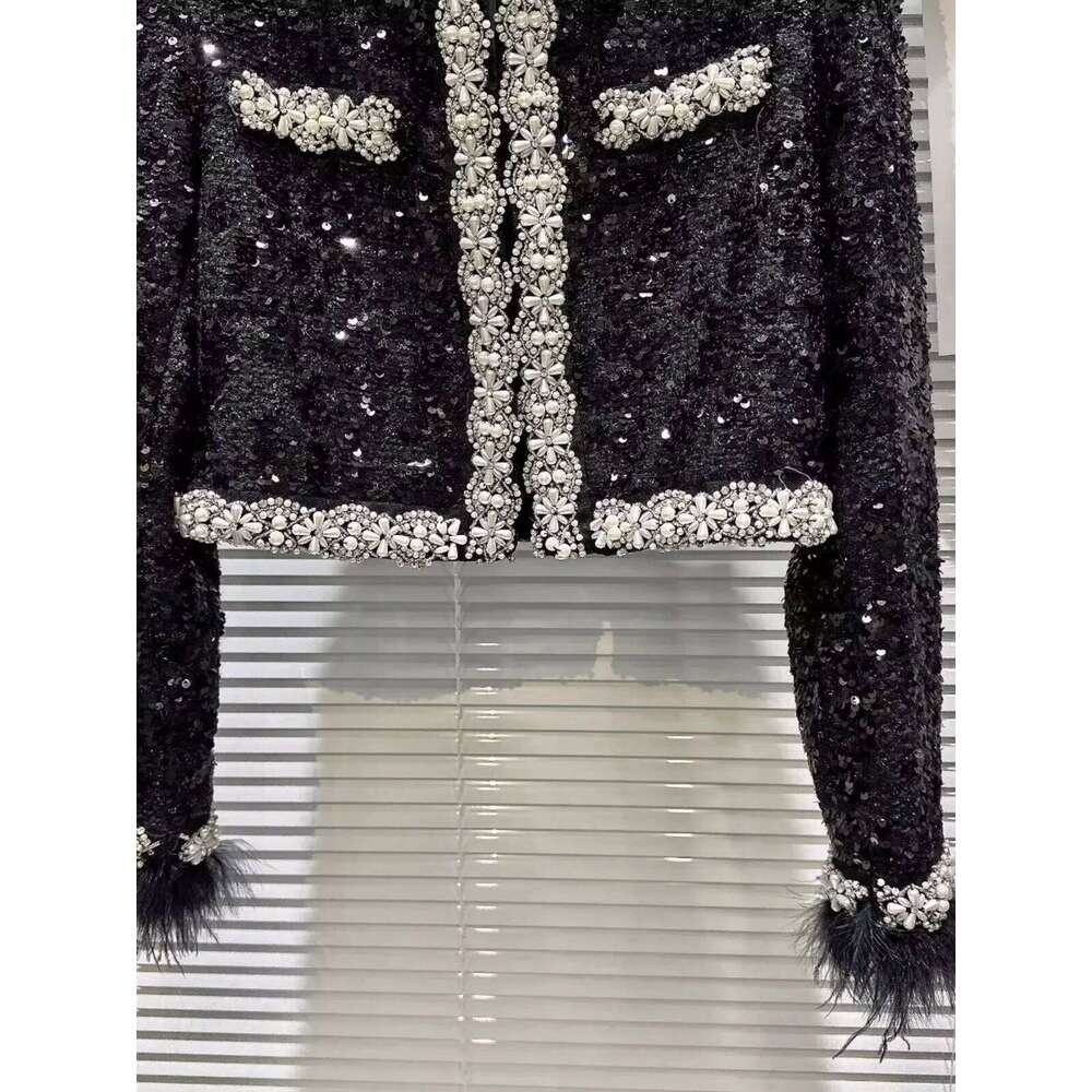 Female 2024 Autumn And Winter New Small Fragrant Socialite Jackets Ostrich Hair Cuffs Rhinestone Beaded Edge Short Coats