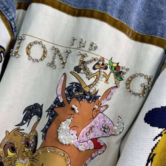 Spring And Autumn New Korean Version Loose Denim Jacket Women's Cartoon Rhinestone Heavy Industry Splicing Contrasting Color Top