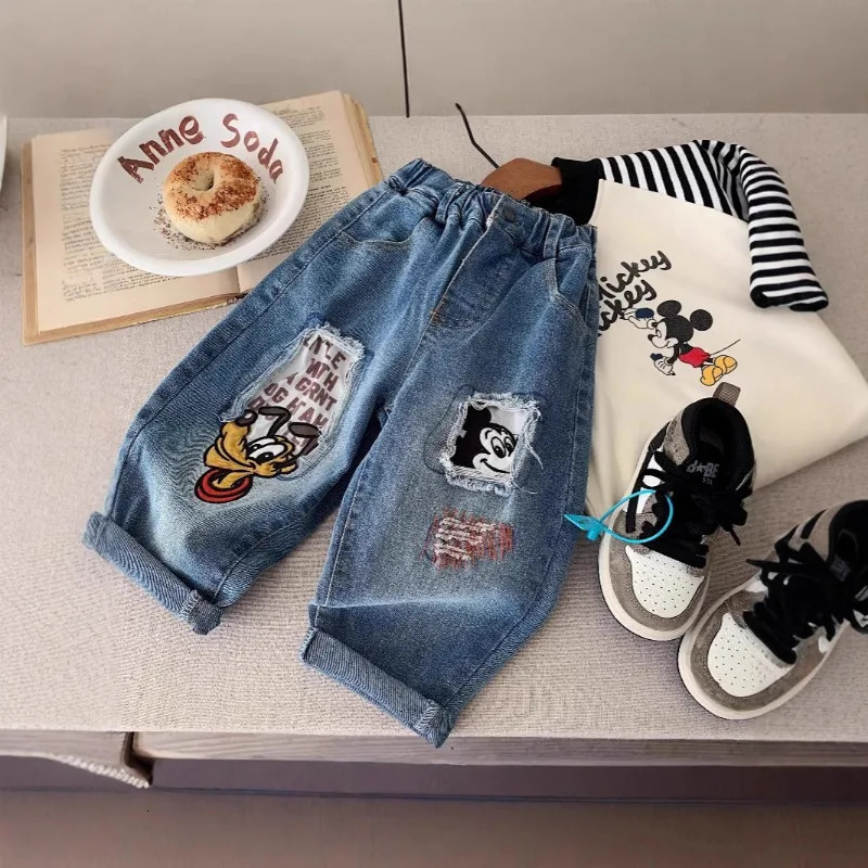 Children Ripped Jean Spring Autumn Boy Girl Elastic Waist Cartoon Denim Pants Kids Straight Leg Trousers D2501 250527
