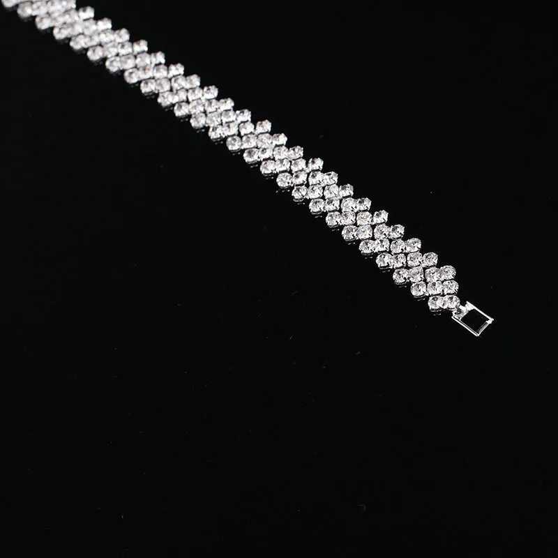 TREAZY Elegant Silver Color Crystal Bracelets for Women Waving Bridal Bracelets Bangles Wedding Engagement Jewelry Gift W250526