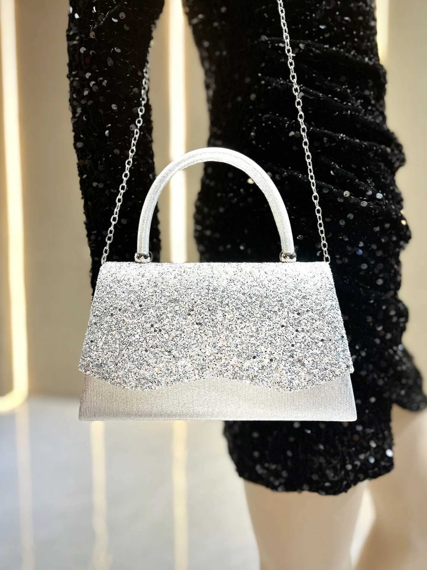 Banquet bag shiny handbag rhinestone banquet handbag formal dress bag evening party bag wedding gift bag. W250527