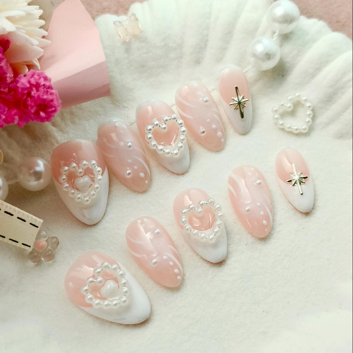 10pcs Sweet French Tips Handmade Press-on nail Short Almond Nails 3D Love Hand drawn Fake nails Bundle Sweet Pearl Star Finished nail stickers Reusabl