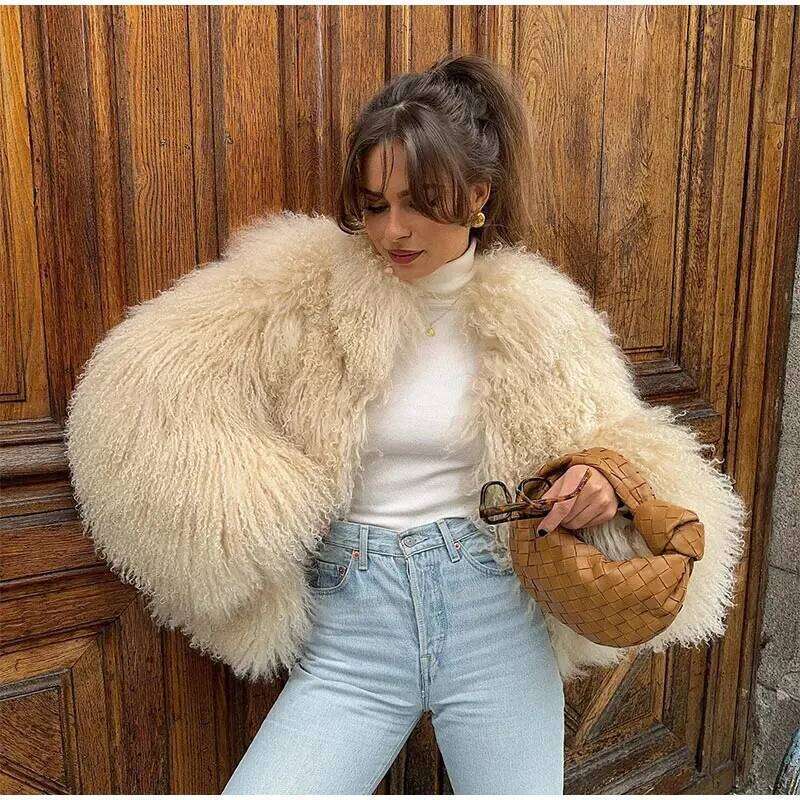 Winter New Fashion Solid Fluffy Coat Women High Street Lapel Collar Faux Fur Jacket Female Casual Overcoats