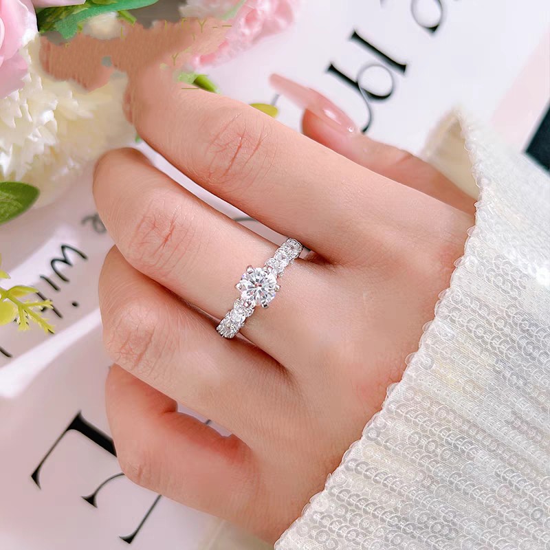 White Lab Moissanite Diamond Sparkling Luxury Jewelry Choucong Brand New Designer Pure 100% 925 Sterling Silver Round Cut Party Eternity Lady Women We