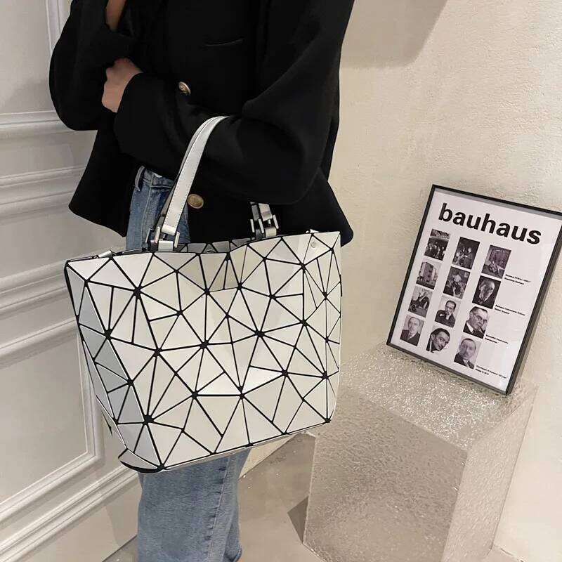 Ins Fashion Geometric Handbag Large Capacity Single Tote Female Crossbody Shoulder Bag