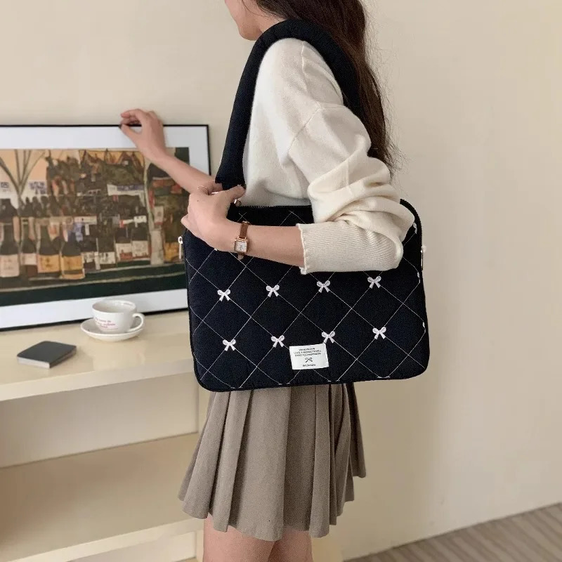 Cute ShoULder Laptop Bag For Macbook Air13.3 pro13 14 15 16 15.6 Inch Computer Storage Bag 250526