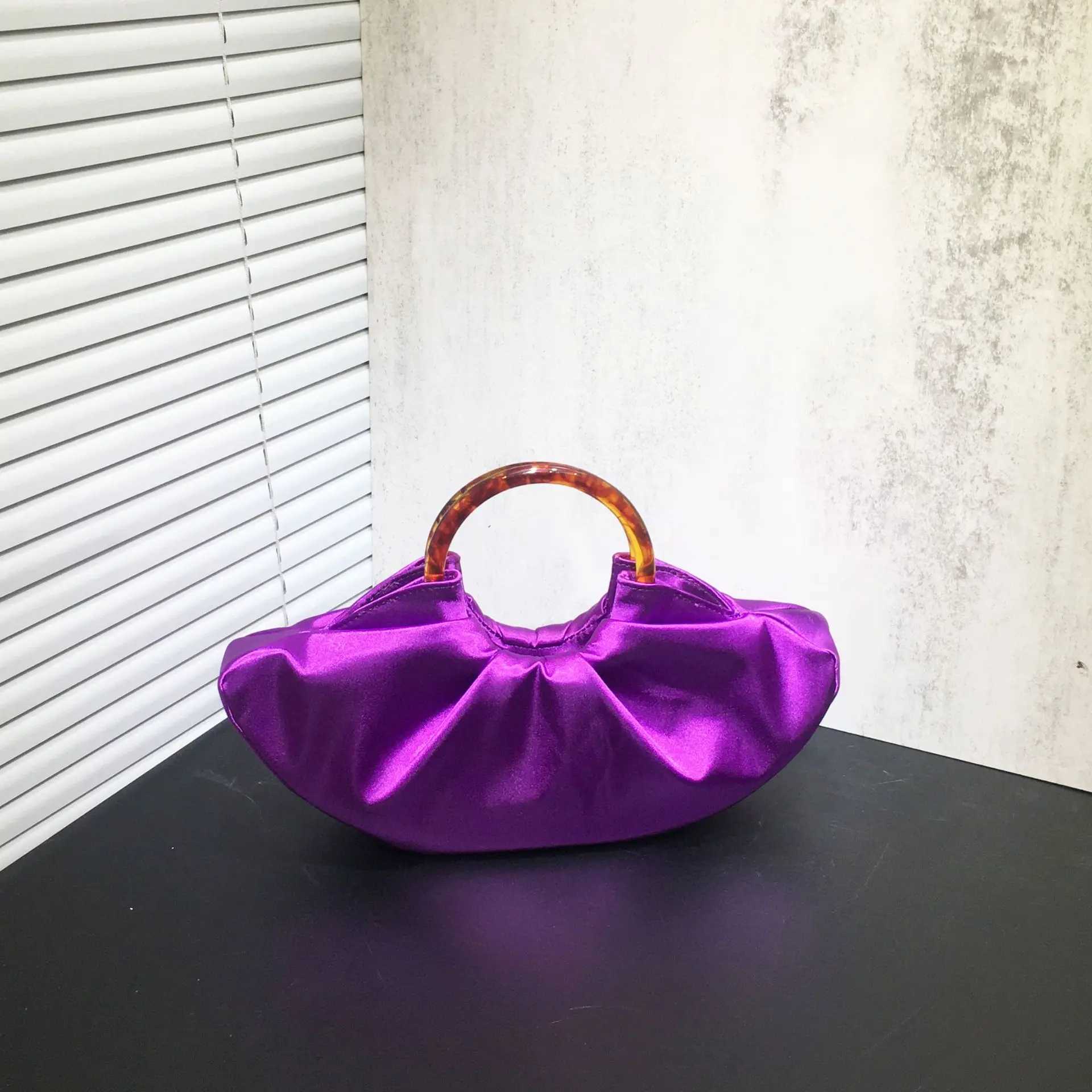 Luxury Satin Dinner Bag Designer Pleated Silk Cloud Bag High Quality Acrylic Handle Handbag for Women Evening Party Clutch Bag W250527
