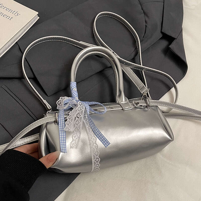 2025 New Style Elegant Handbag uette Niche Casual Versatile Trendy Crossbody Motorcycle Bag For Women