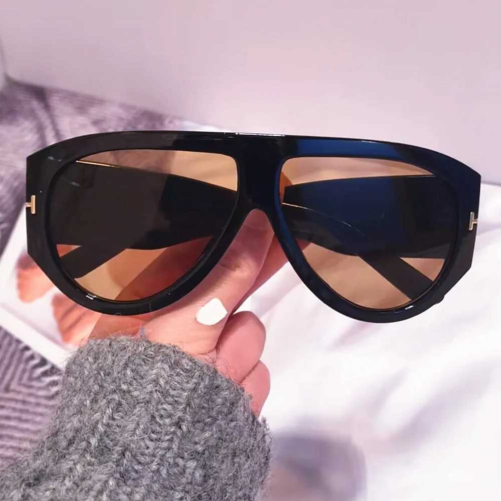 2024 Vintage Wide Leg Oval Gradient Sunglasses Men New Fashion Brand Driving Sun Glasses Women Sexy Leopard Red Shades Uv400 Z250527