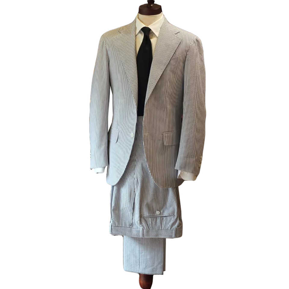 Mens Wedding Tuxedos With Peaked Lapel Two Buttons Pinstripe Jacket Pants Casual Tuxedo Plus Size Formal Occasion Customized