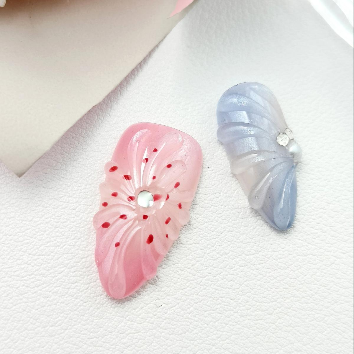 10pcs Sweet Flowers Handmade Press-on nails Medium Almond Nails Bundle Handraw 3D Flowers Poul Diamond Finished nail stickers Free storage box jelly g
