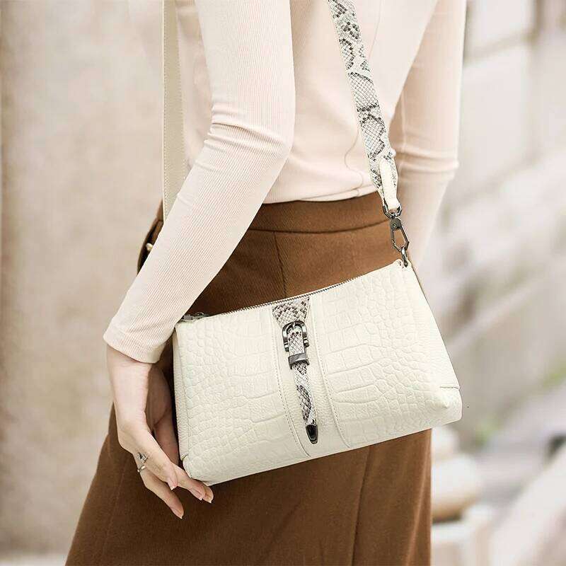 ZOOLER 2025 New Women Pattern Genuine Leather Shoulder Messenger Bags Purses Ladies Cow Skin Crossbody Bag Girl Style #Yc393