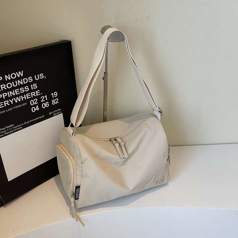 Large-Capacity Canvas Travel Bag for Women | Casual Lightweight Crossbody Bag | Versatile Storage Sports Backpack & Commuter Shoulder Bag