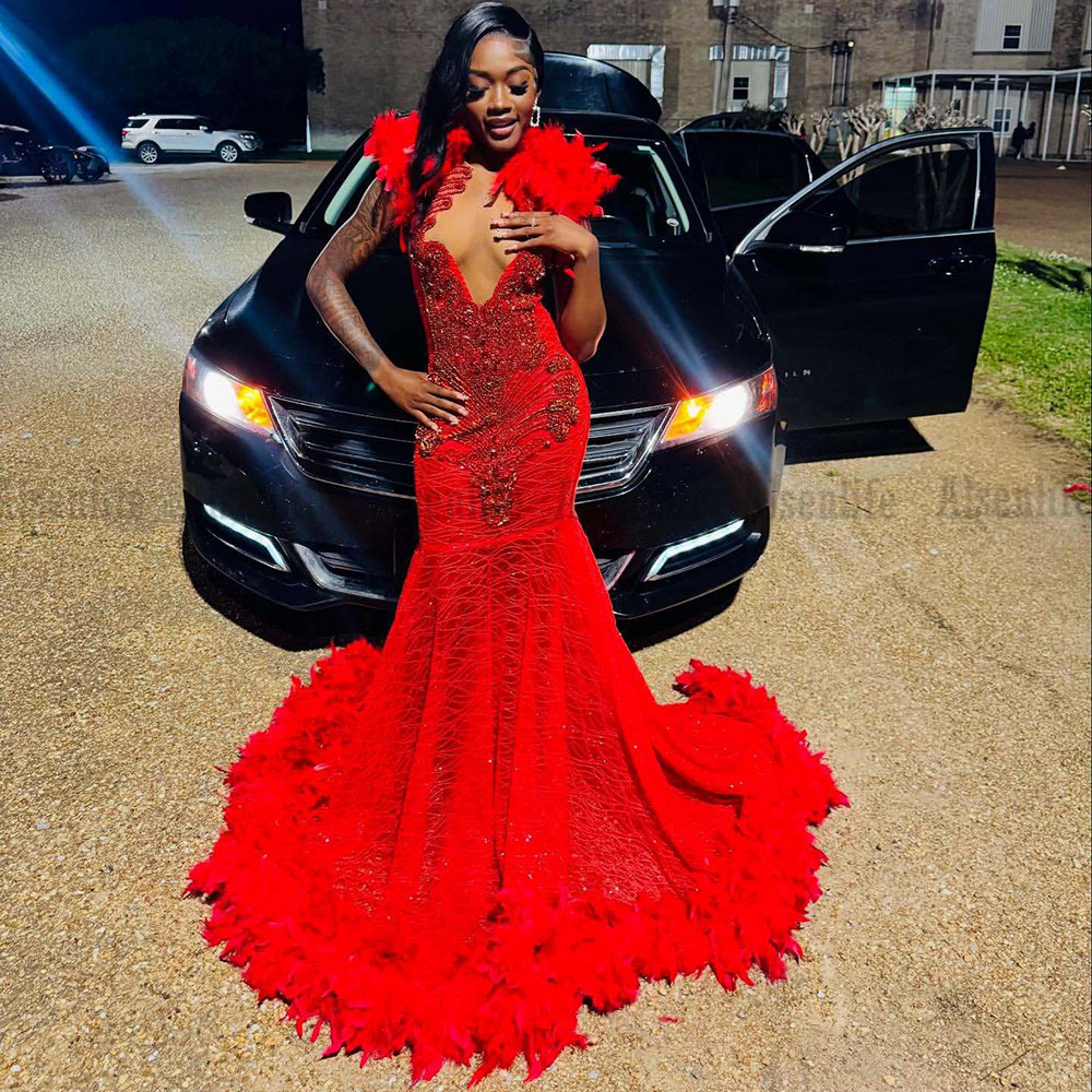 Exquisite Red Prom Dresses Feathers Crystal Sequined Long Mermaid Gala Party Dress African Girls Evening Gowns 2025 Customized