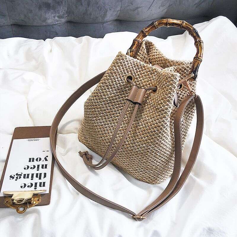 Spring Summer Straw Woven Small for Women 2025 New Trend Korean Version Versatile Crossbody Shoulder Fashion Handheld Drawstring Bucket Bag