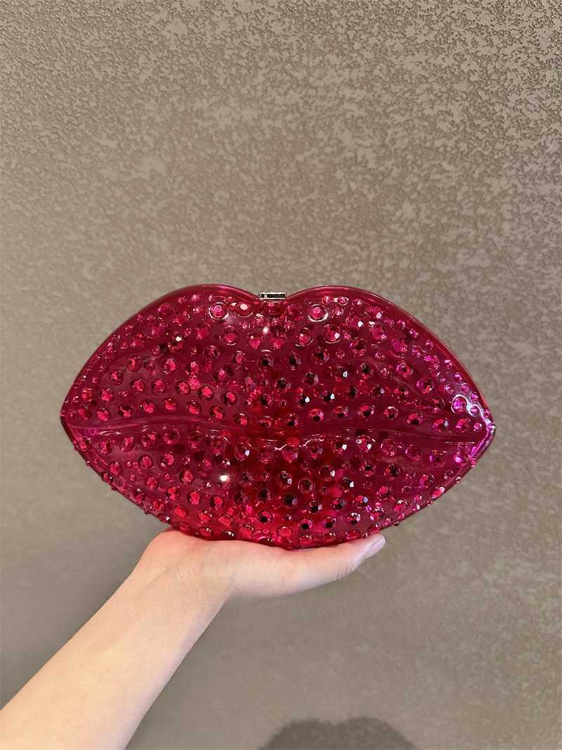 Luxury Designer Sexy Red Lip Fashion Clutch Purse For Wedding Party Women Handbag Glitter Shiny Diamond Evening Bag Shoulder Bag W250527