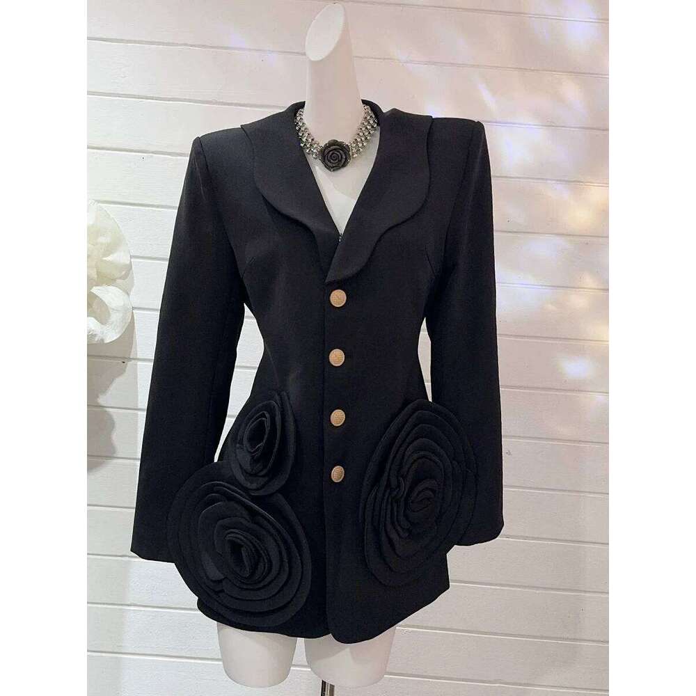 TWOTWINSTYLE Solid Spliced Appliques Slimming Jackets For Women Lapel Long Sleeve Temperament Chic Coat Female Fashion Style New