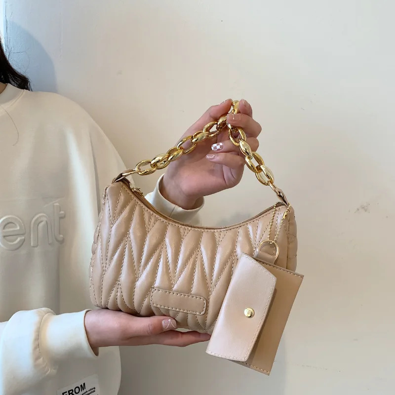 High-quality Lingge Womens One-Shoulder Dumpling Bag Girl Chain Armpit Bag Embroidery Thread Womens Two-Piece Womens Bag PU M 250526