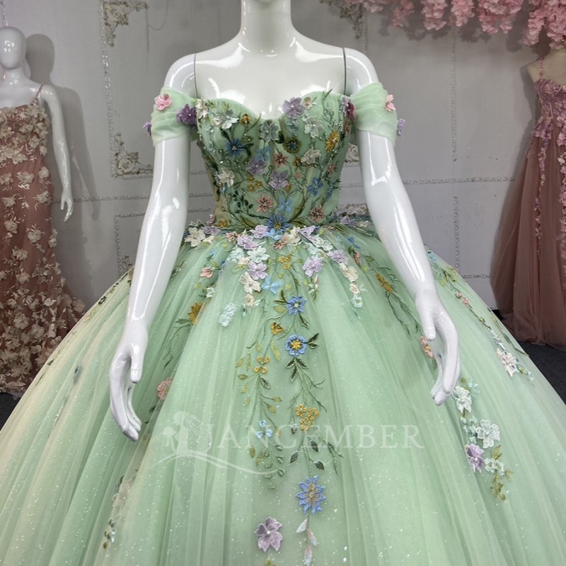 Mint Green Quinceanera Dresses Ball Gown Off The Shoulder Applique Lace Beading Tull Party Birthday Sweet 16 Dress Vestidos 15 Anos