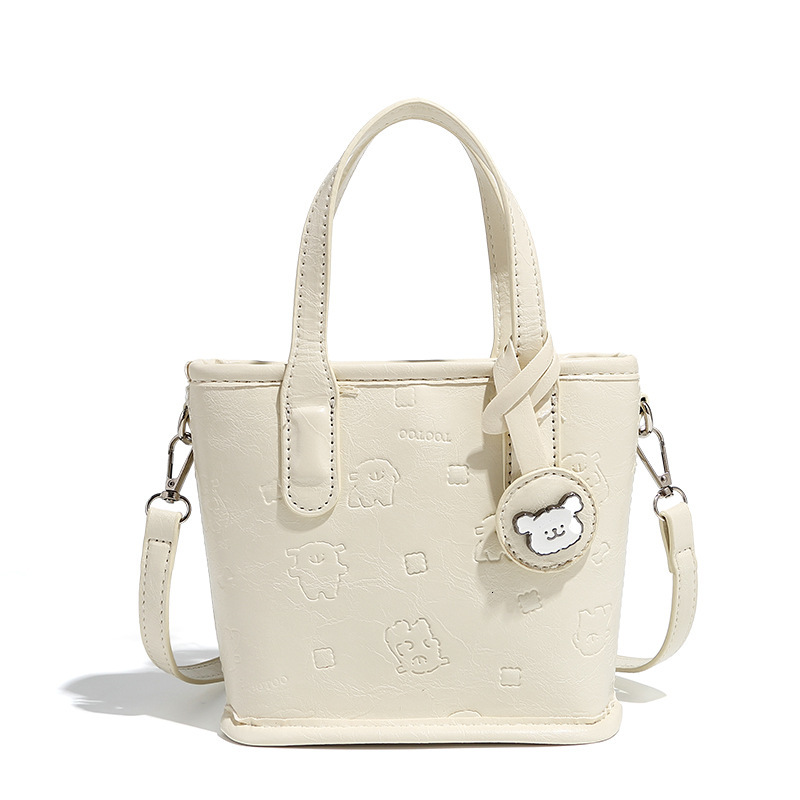 New product: multifunctional, lightweight, and large capacity women's handbag designer, fashionable crossbody bag, shoulder bag