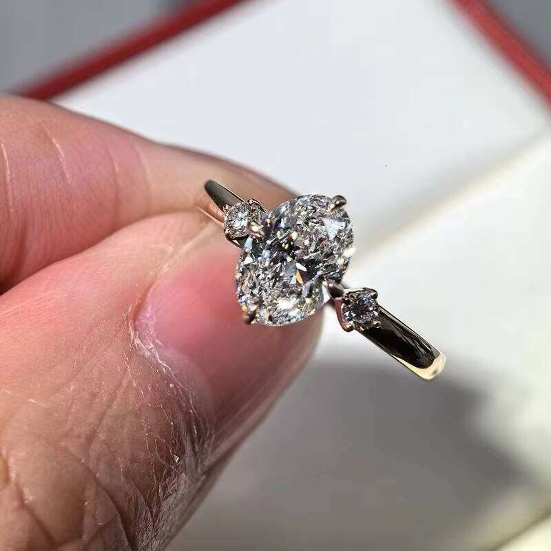 Hot Sale S Sterling Sier Oval Moissanite Dia Ring Shiny Fine Jewelry for Women's Wedding Promise