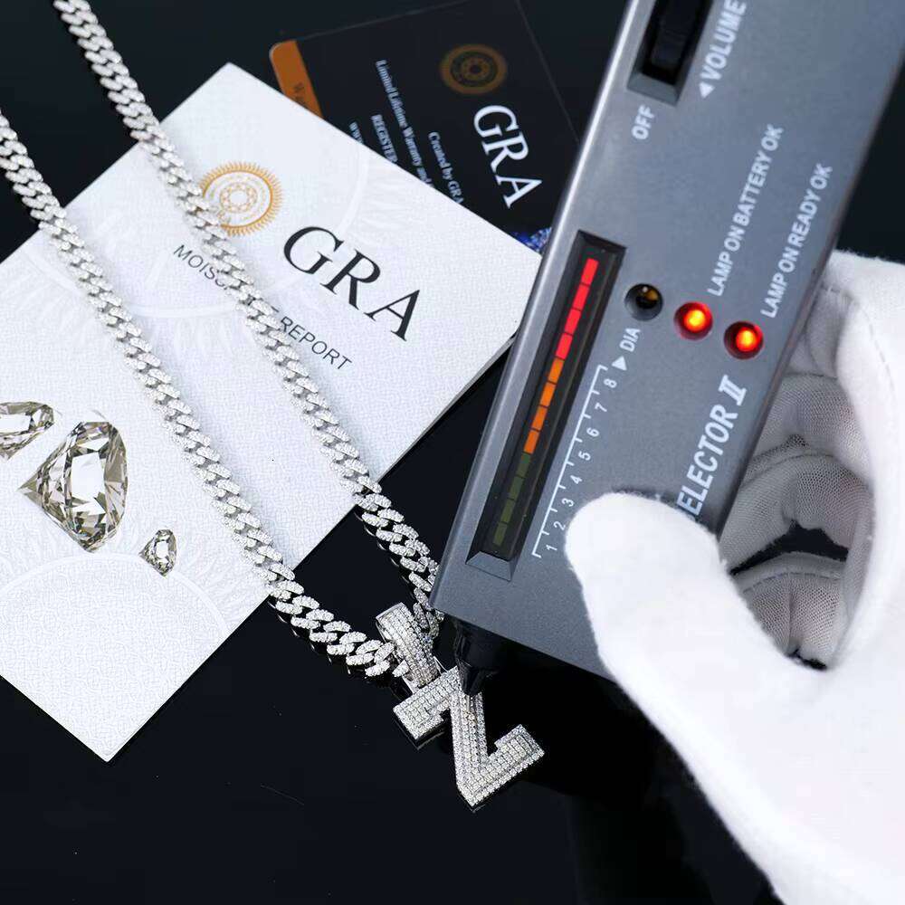 Sier Letter Z Pave Silicon & Charm Hip Hop Style Men's Jewelry with GRA Certificate S Pendant