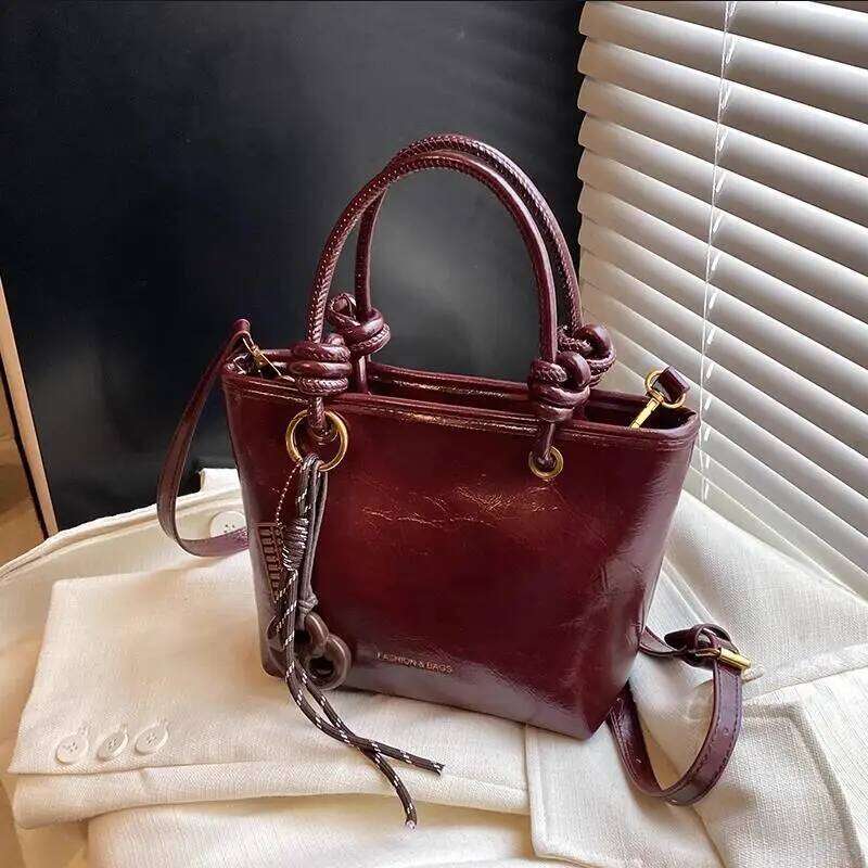 Fashion Top-handle For Women Red Handbag Brand Designer Shoulder Crossbody Bags With Pendant Bucket Totes Bolsas
