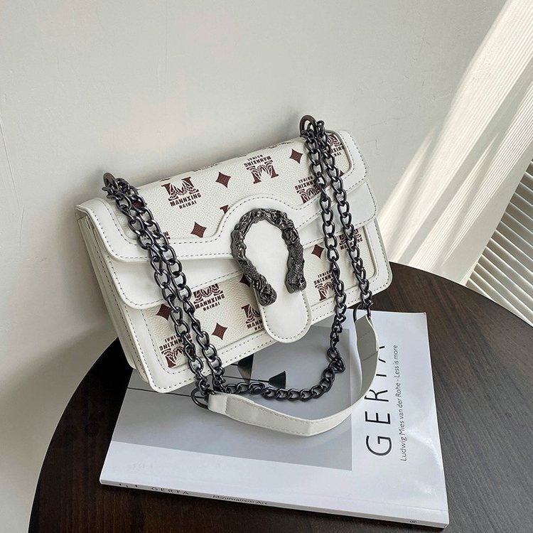 Top brand high-quality new free designer bag 2025 new fashionable casual fashionable printed shoulder chain new free designer bag