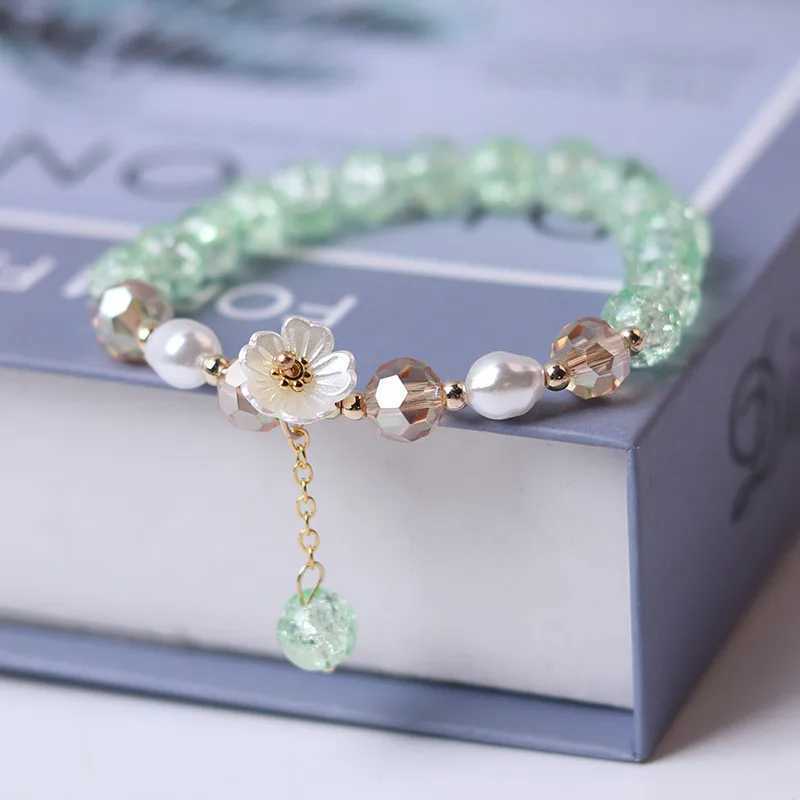 Sweet Vintage Pearl Lily Tulip Flower Bracelet for Women Fashion Cute Tassel Peach Pendant Bracelets Aesthetic Jewelry W250526