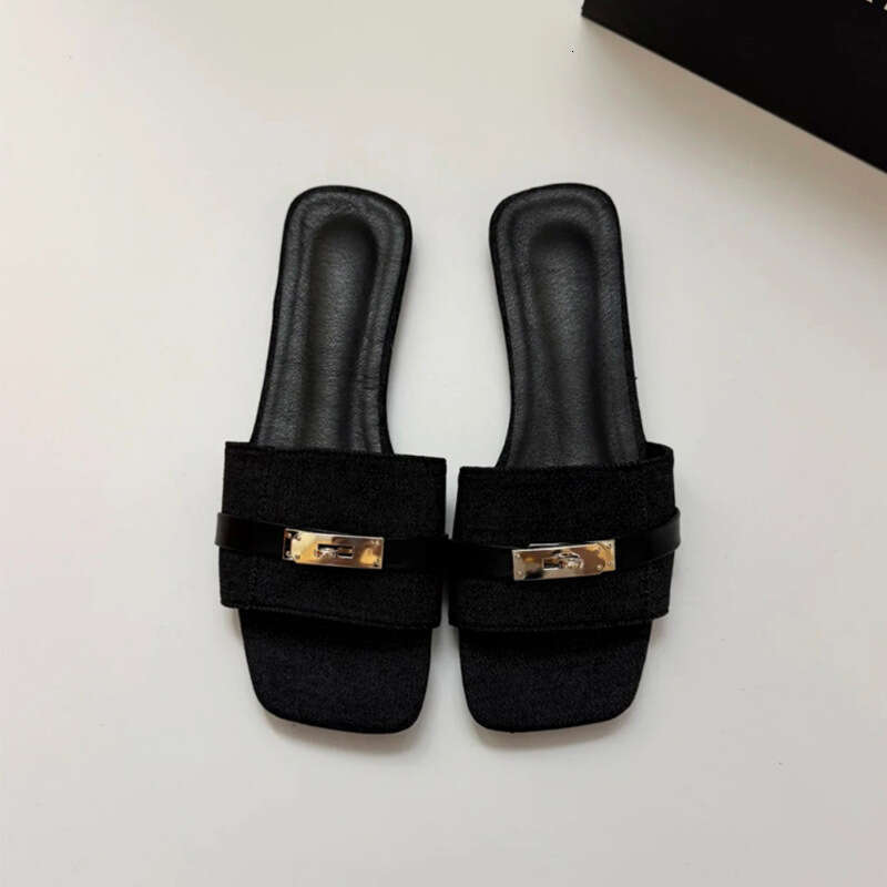 ~ Square Toe Lock Buckle Flat for Women Summer Outdoor High-end Fashion Casual Beach Slippers