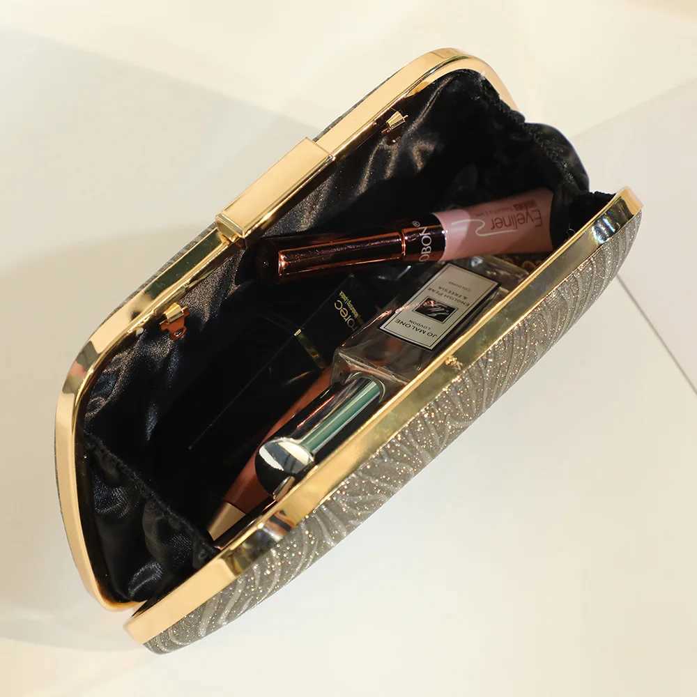 Luxury Sequins Shell Clutch Bag Designer Clip Chain Women Shoulder Bags Gold Silver Lady Sparkling Evening Bag Small Party Purse W250527