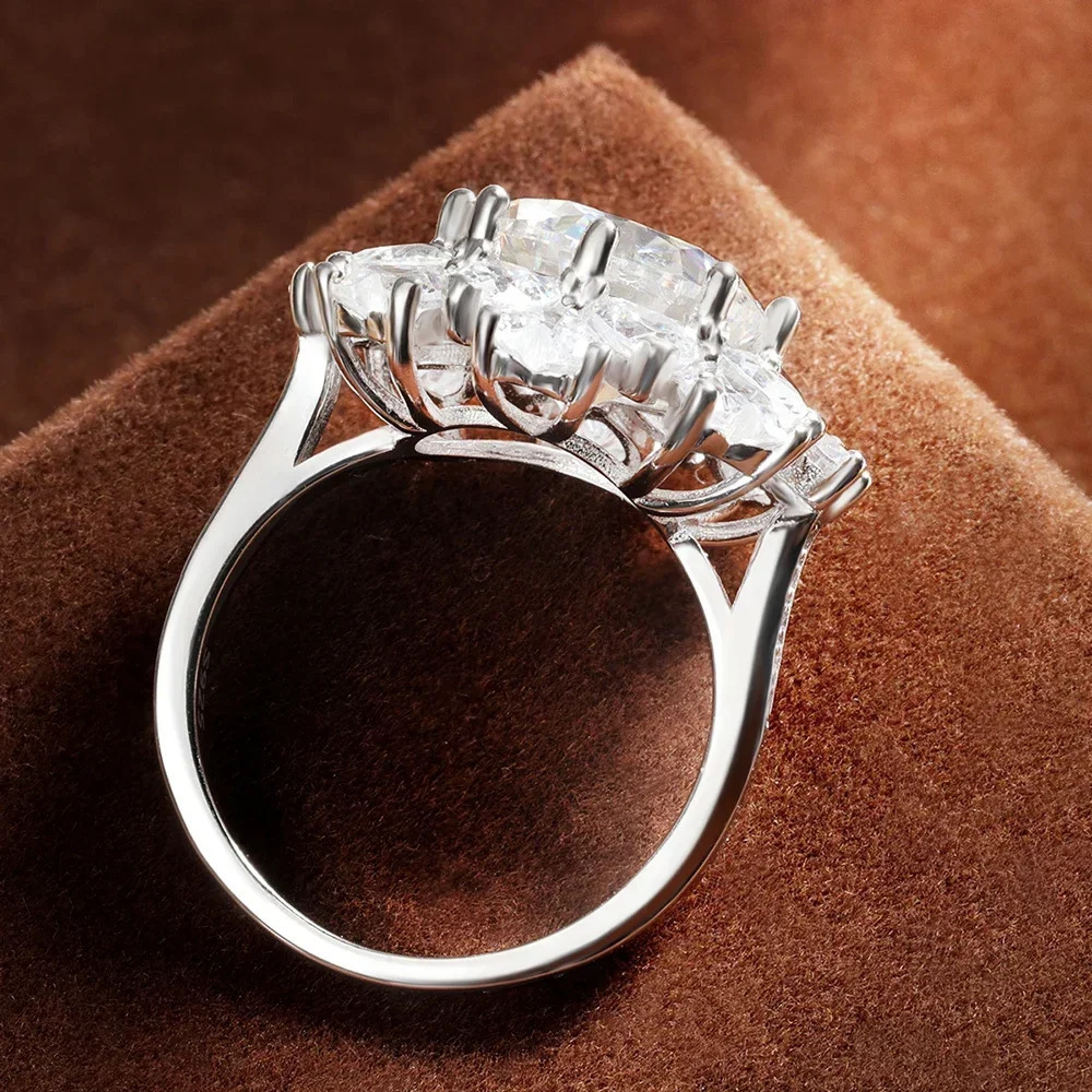 5 Carat D Color Ring for Women 925 Sterling Silver Plated 18k White Gold Engagement Wedding Band Sparkling Jewelry 250519
