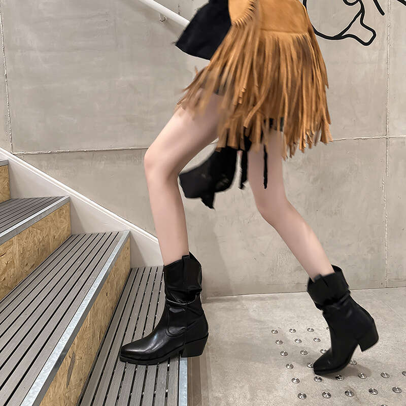 Genuine Leather ~ Sun Qianlu Silk Same Style Melard Short Slouch Women Autumn Winter Diary Western V-Cut Riding Boots