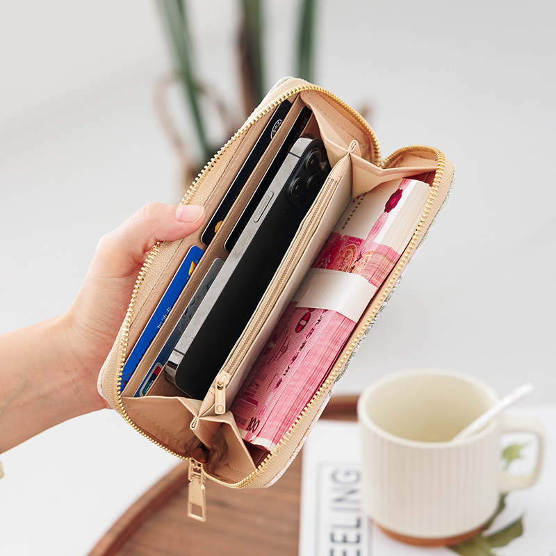 New Women s Handbag Long Zipper Wallet Large Capacity fashion Mobile Phone fashion Bag Clip Bag Fashion Coin Wallet Designer Men s Wallet