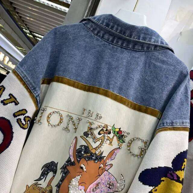 Spring And Autumn New Korean Version Loose Denim Jacket Women's Cartoon Rhinestone Heavy Industry Splicing Contrasting Color Top