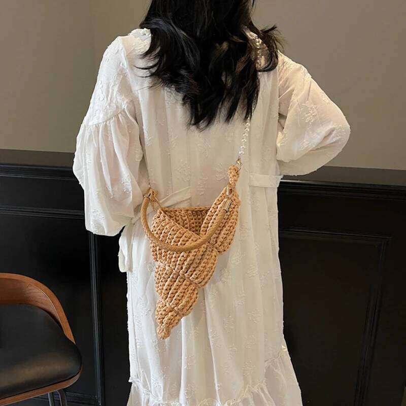 Women's Bags Designer Personalized Cute Pearls Chain Shoulder Crossbody Pure Hand-Woven Fashion Simple Conch Shell Handmade Straw Woven Bag