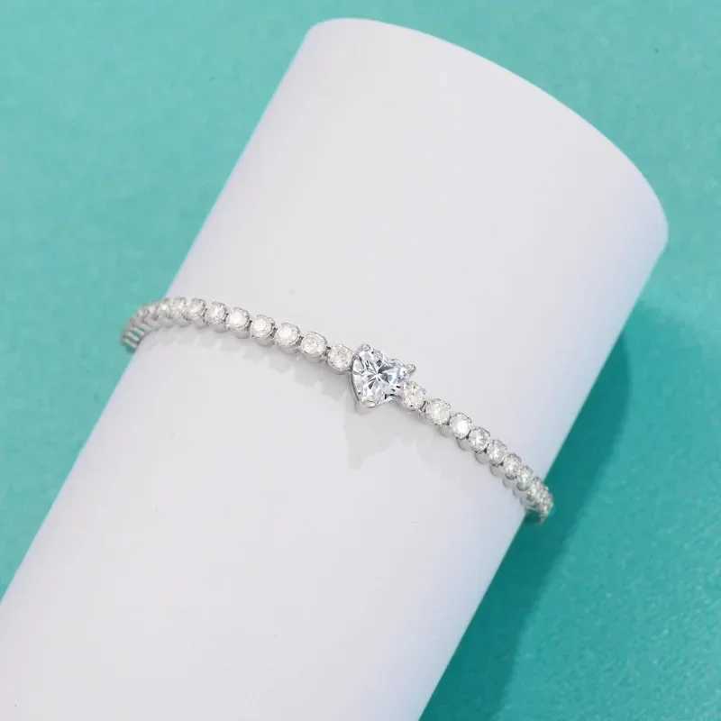 Certified Heart 0.5CT Bracelet for Wedding Party Moissanite Bracelet for Women 925 Sterling Silver Luxury Fine Jewelry W250526