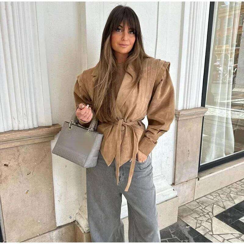 Women High Street Leather Jacket 2024 Autumn Winter Versatile Brown Long Sleeves V-Neck Lace-Up Coats Causal Chic Female Outwear