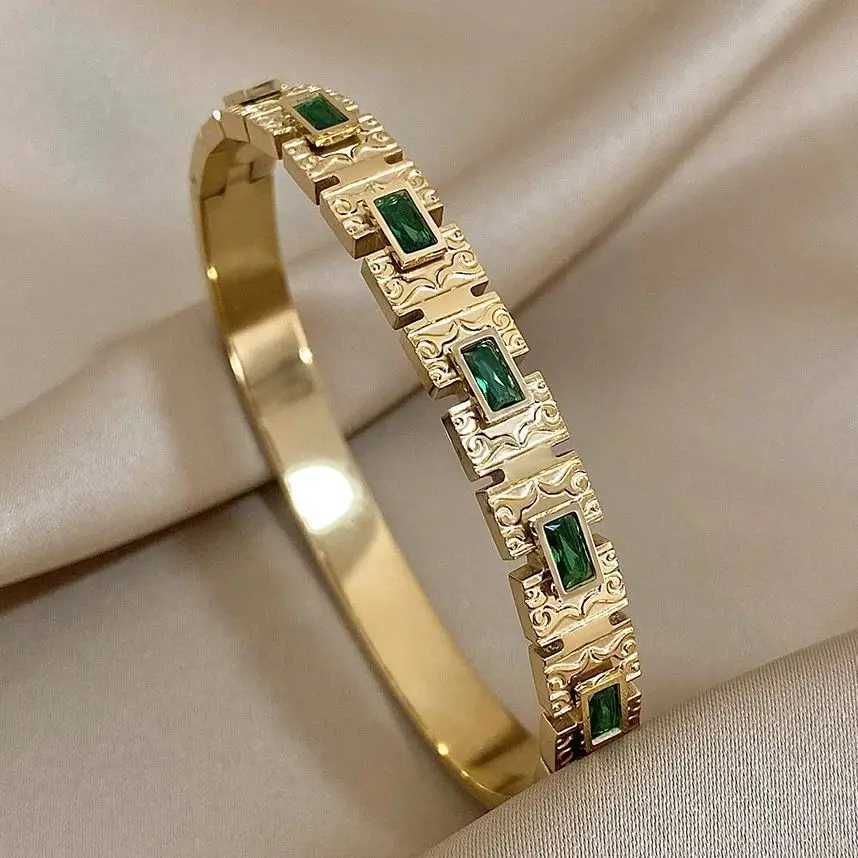 Vintage Palace Geometric Stainless Steel Bangle Bracelet for Women Inlaid Square Green Zircon Cuff Bracelets Jewelry Gifts W250526