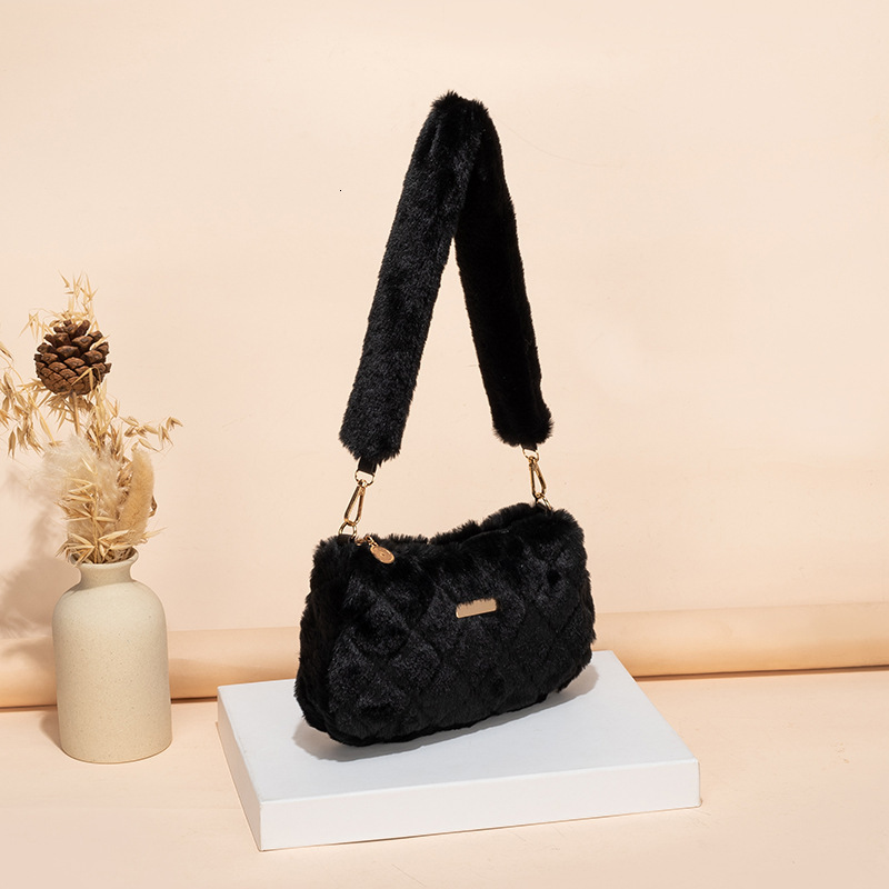 Top Brand High Quality New Style Plush Bag 2024 New Design Versatile Textured Shoulder Bag Foreign Trade Women's Fashion Furry Bag New Free Deliv