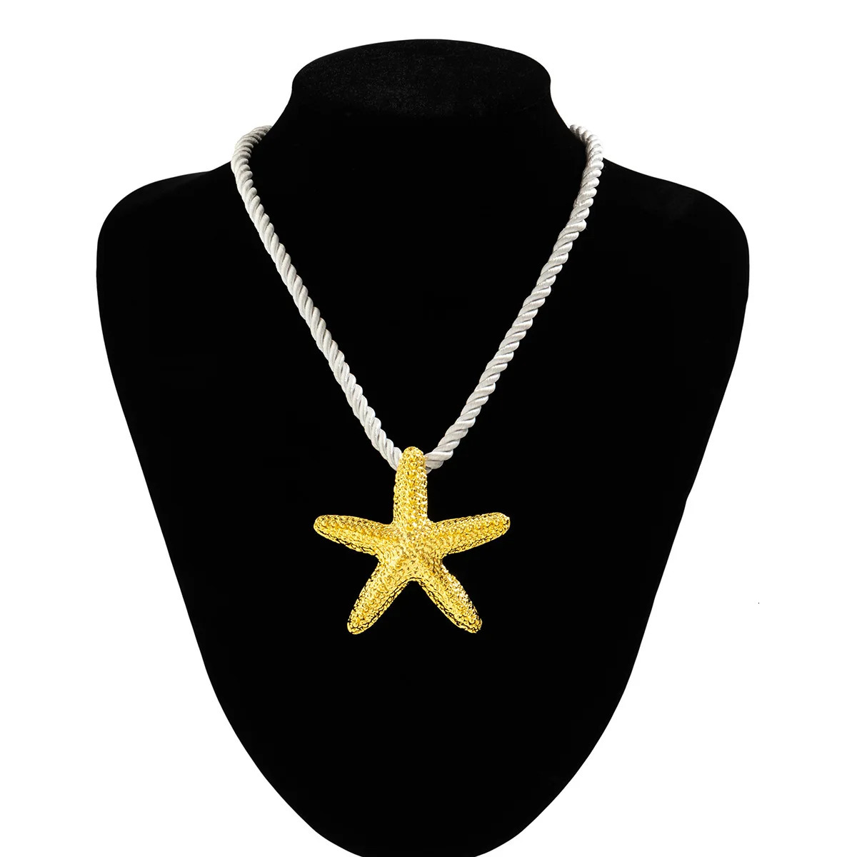 Exaggerated Big Starfish Pendant Necklace for Women Punk White Thick Rope Chain Choker Necklace Party Jewelry 250520