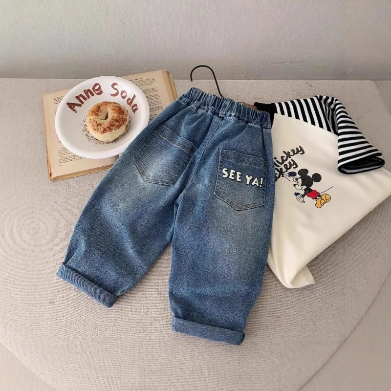 Children Ripped Jean Spring Autumn Boy Girl Elastic Waist Cartoon Denim Pants Kids Straight Leg Trousers D2501 250527