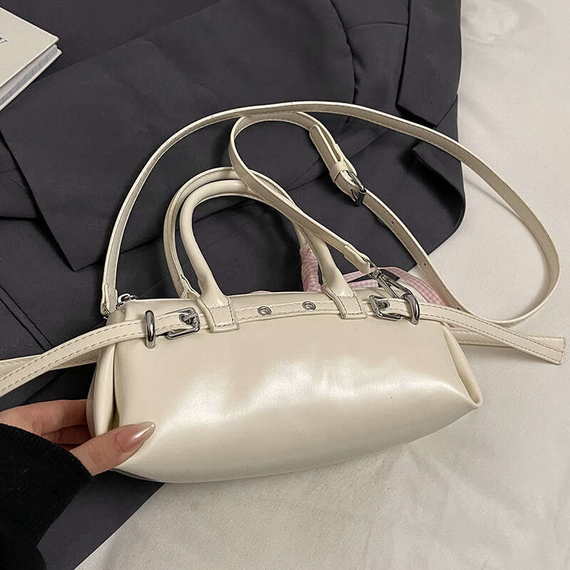 2025 New Style Elegant Handbag uette Niche Casual Versatile Trendy Crossbody Motorcycle Bag For Women