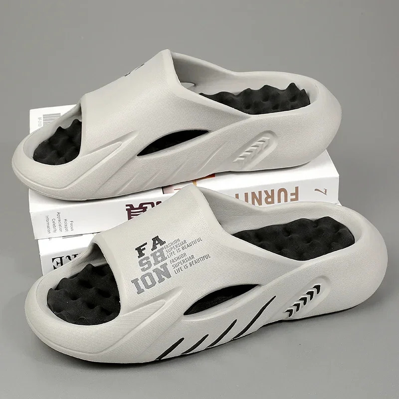 Summer Man Massage Slippers Indoor Outdoor Sandals Beach Casual Shoes Soft Bottom Slippers Male Flip Flops Mens Sandals 250526