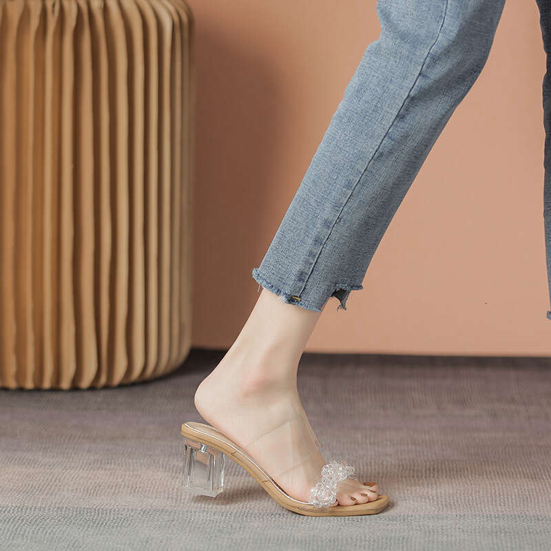Transparent Sandals High Heels 2025 Summer New Mid-Heel Fashion Crystal Chunky Heel Outdoor Rhinestone Slippers for Women
