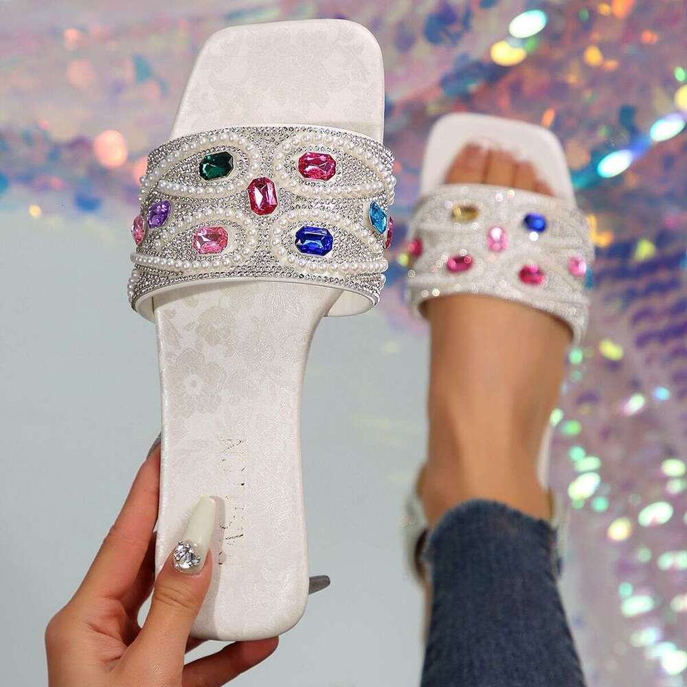 Summer Plus New Women's Sandals For Casual Wear 2025 Fashion Designer Sandals Flat Bottom Rhinestone Slippers Luxury Women's Shoes Wholesale