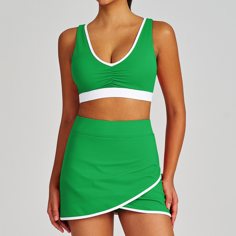 Color Block Wrinkled Yoga Outfit Set Tennis Skirt Tank Top Shockproof Quick-Dry Shorts Sports Bra for Women