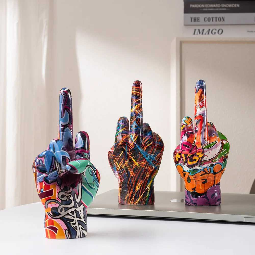 Graffiti Middle Finger Gesture Figurine Popular Street Art Statue Living Room Coat Bookshelf Interior Decoration Y250524